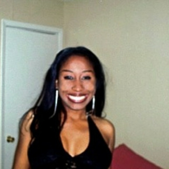 Meet your Posher, Saphi - Picture 1 of 2